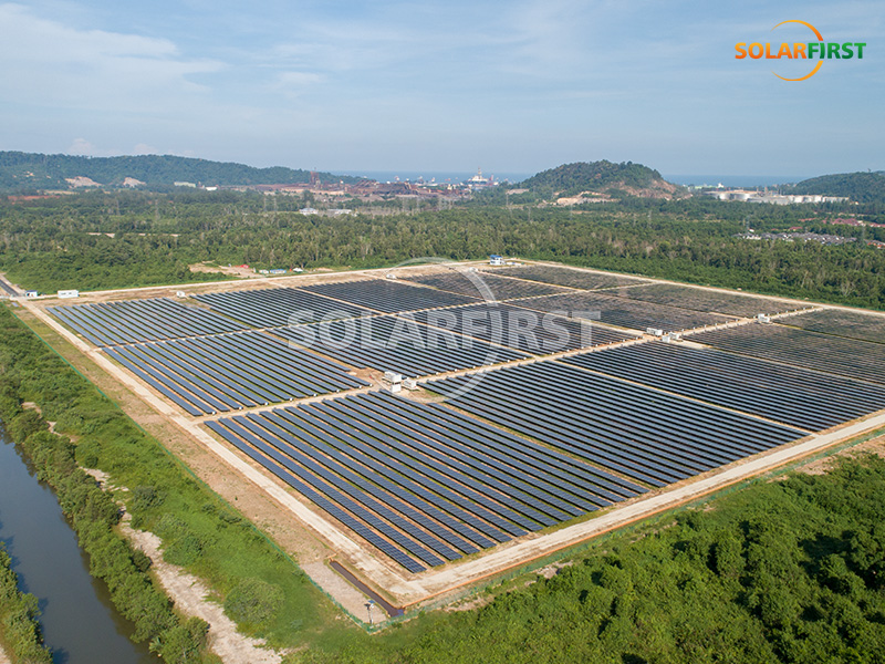Usina de energia solar fotovoltaica terrestre de 23 MWp na Malásia