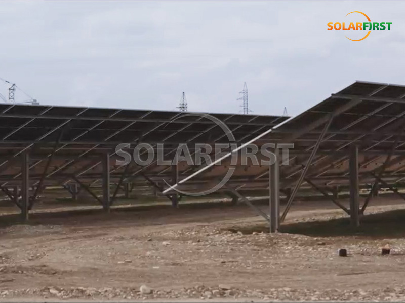 Usina de energia solar fotovoltaica terrestre de 23,8 MWp na Geórgia