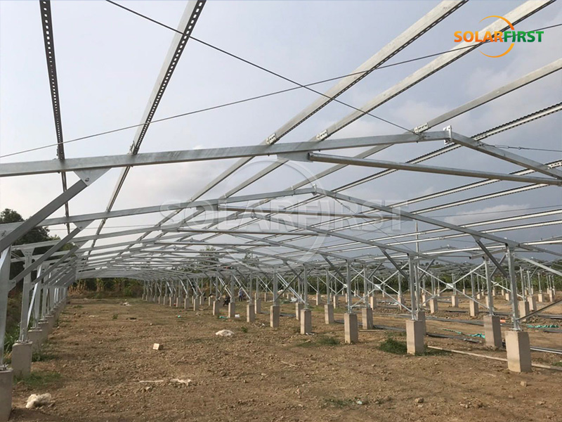 Usina de energia solar fotovoltaica terrestre de 5 MWp para agricultura no Vietnã