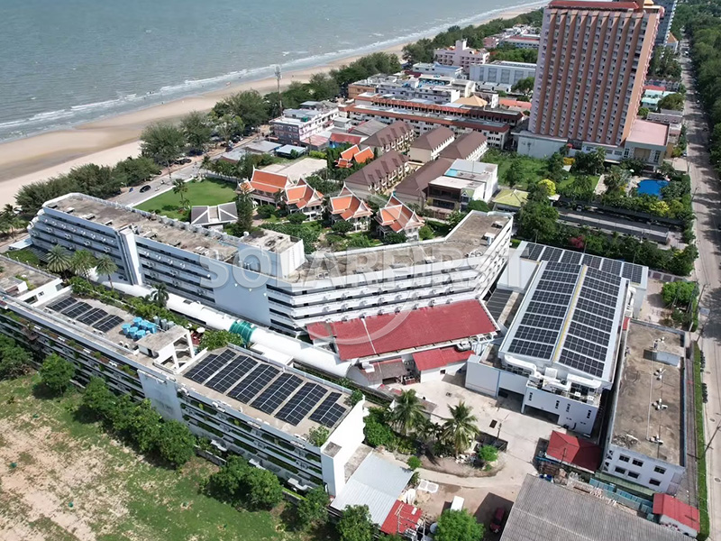 Usina de energia solar com telhado de concreto de 1,5 MWp na Tailândia
