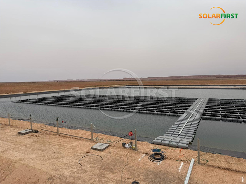 Usina fotovoltaica flutuante de 333,7 kWp em Marrocos