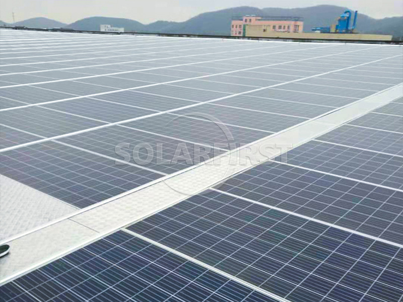 Solução de telhado BIPV de 4,9 MWp na Malásia