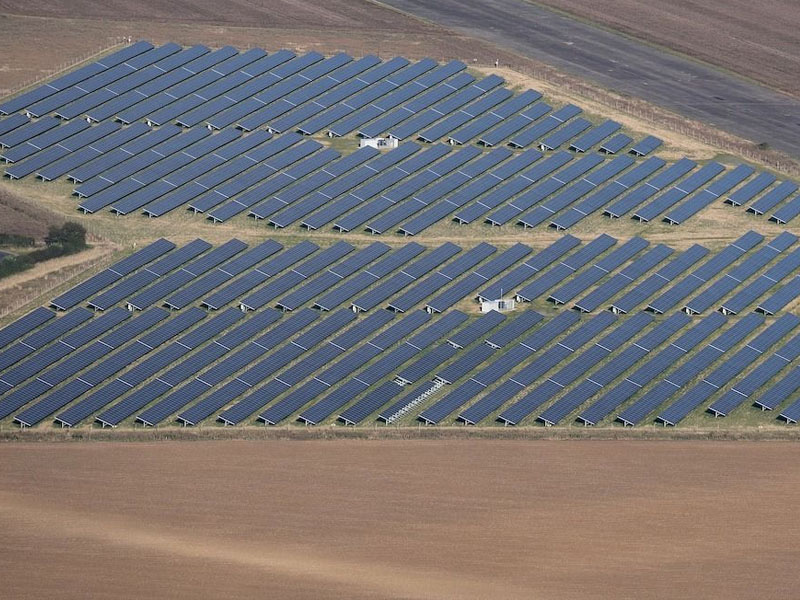 Além da sazonalidade: analisando o aumento recorde de instalações fotovoltaicas no primeiro trimestre.
