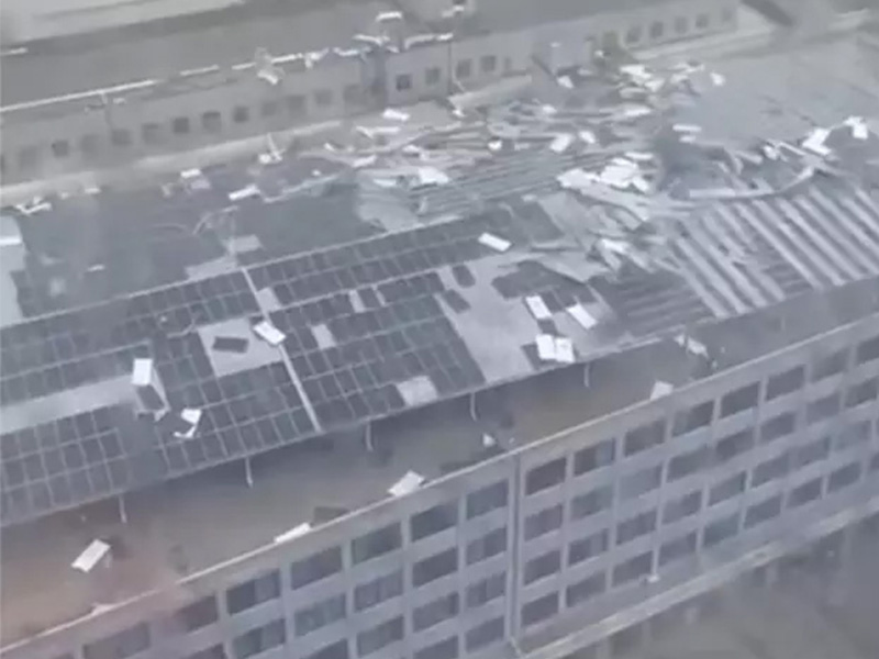 O projeto de energia solar em telhados da Solar First sobrevive ileso ao tufão Doksuri.
