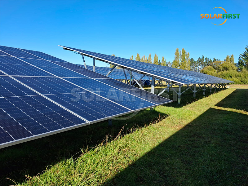 A Solar First Powers, com inovação, impulsiona um projeto fotovoltaico de 31,71 MWp na Nova Zelândia.
