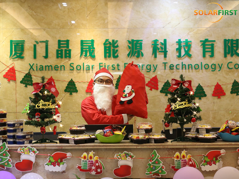 Celebrando o Natal 丨Feliz Natal para você do Grupo Solar First!