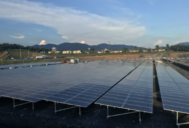 nossos clientes terminaram 60mw projeto solar na malásia