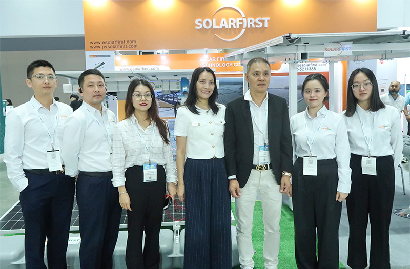 Solar First Group brilha na Exposição de Energia Renovável da Tailândia