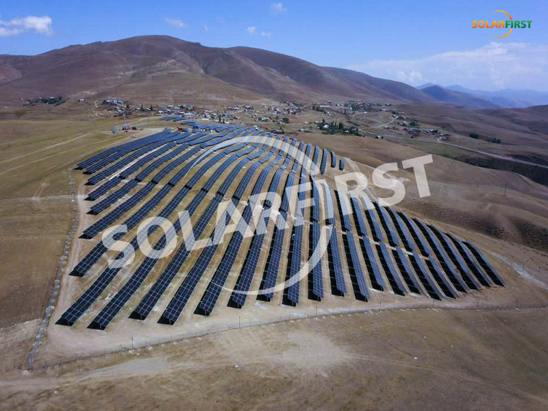 Solar First Group ajuda o desenvolvimento verde global com conexão de rede bem-sucedida do projeto fotovoltaico do governo Solar-5 na Armênia

