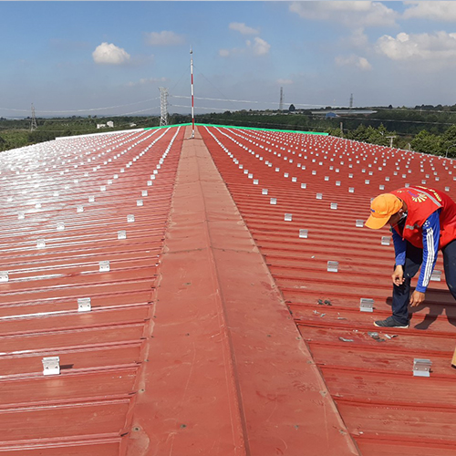 Projeto de montagem de telhado de metal de 1 MW no Vietnã 2020